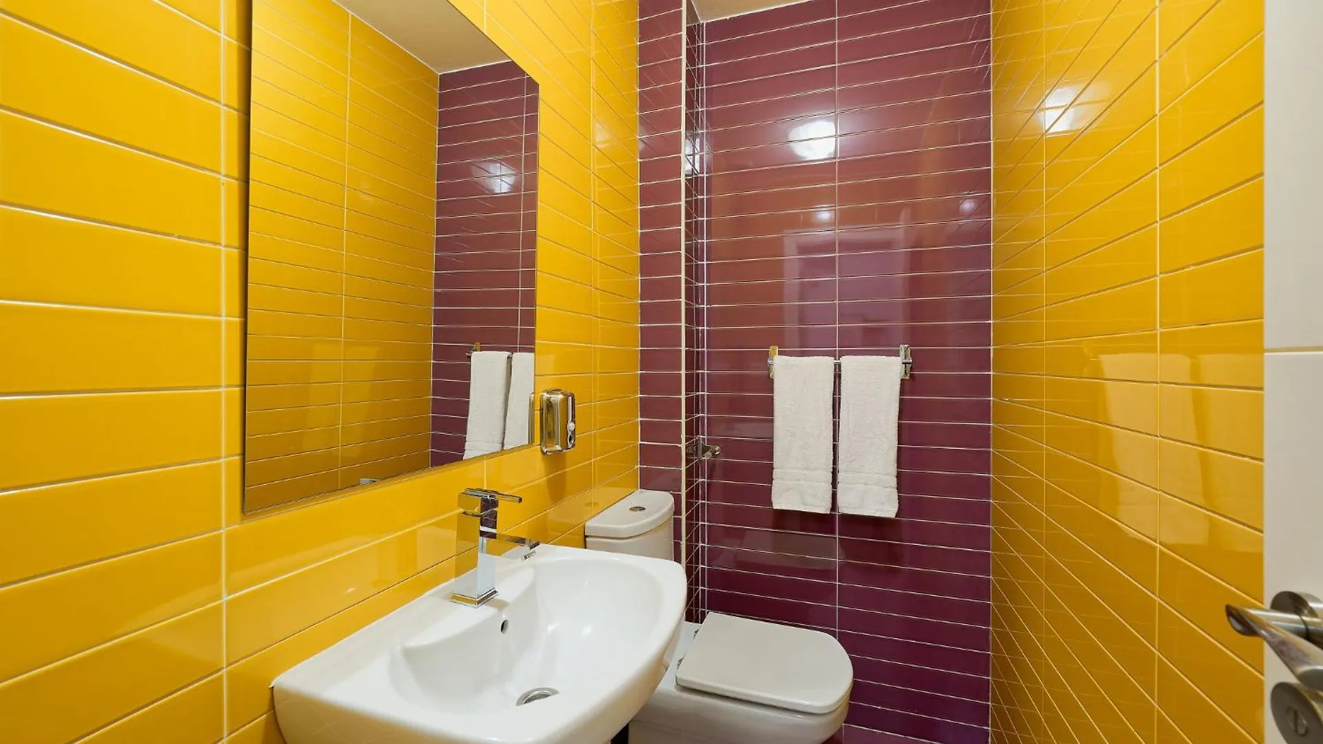 Coqueto Duplex Centro Malaga By Lovely Home 0*,
